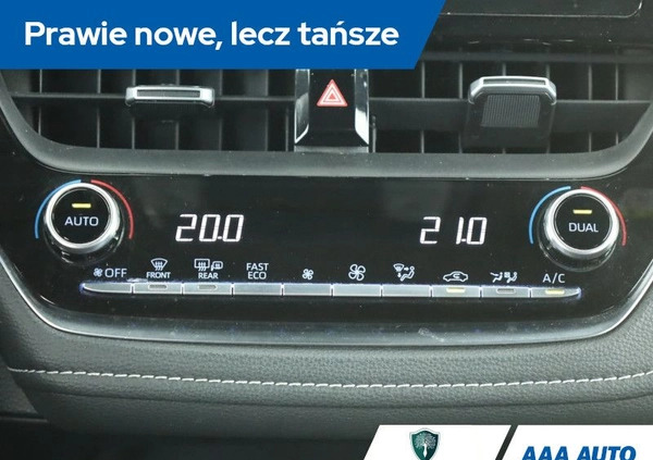 Toyota Corolla cena 89000 przebieg: 125382, rok produkcji 2019 z Sokołów Małopolski małe 211